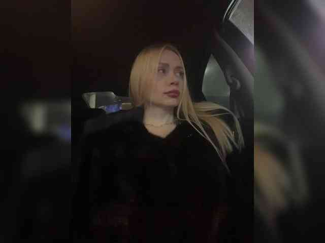 Sexshow-Bild von -SexyMilf- Sexshow-Bild von -SexyMilf-