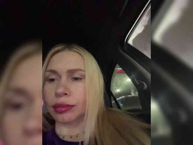 Sexshow-Bild von -SexyMilf- Sexshow-Bild von -SexyMilf-