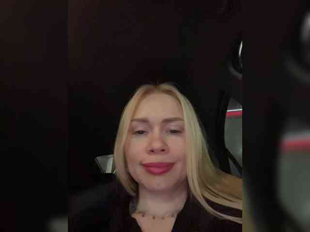 Sexshow-Bild von -SexyMilf-