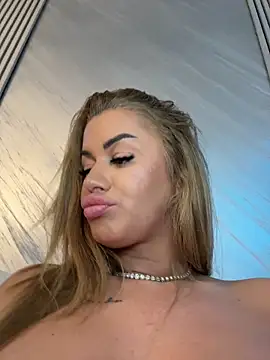 KirstieVegas's sex show image KirstieVegas's sex show image
