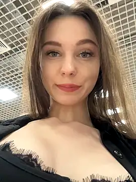 Изображение секс-шоу модели MilaBee Изображение секс-шоу модели MilaBee