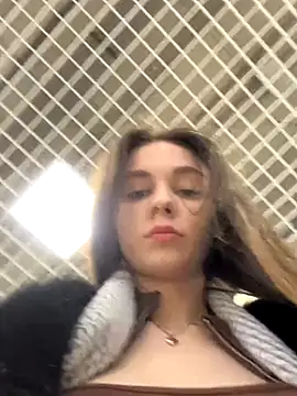 Изображение секс-шоу модели Ttixmila