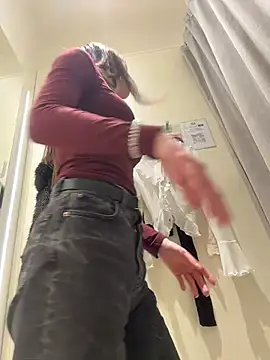 Ttixmila's sex show image