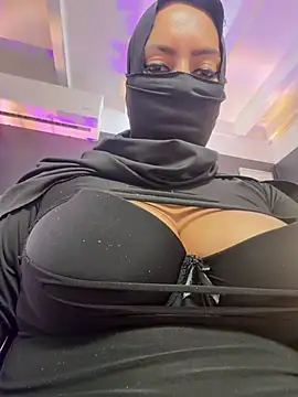 Sexshow-Bild von Qamar_Khalifa Sexshow-Bild von Qamar_Khalifa