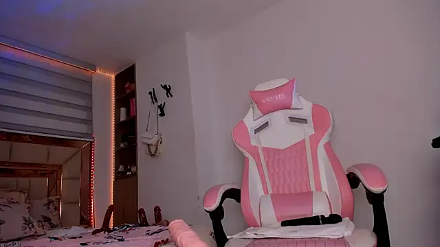 AngelaClarke520's sex show image