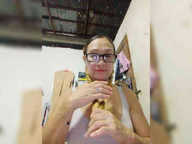 cherrywhite03's sex show image