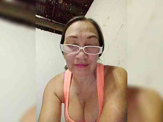 cherrywhite03's sex show image cherrywhite03's sex show image