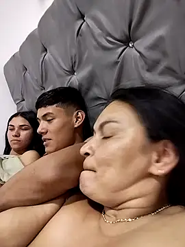 Изображение секс-шоу модели Horny-Mommy-Dirty