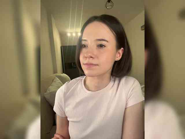 -FemaleEssence-'s sex show image -FemaleEssence-'s sex show image