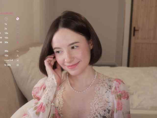 -FemaleEssence-'s sex show image -FemaleEssence-'s sex show image