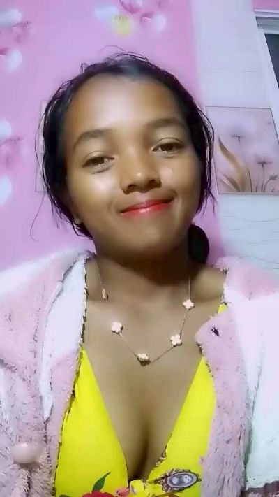 Изображение секс-шоу модели Elisah7