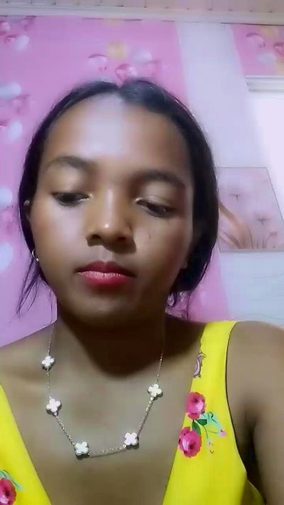 Изображение секс-шоу модели Elisah7