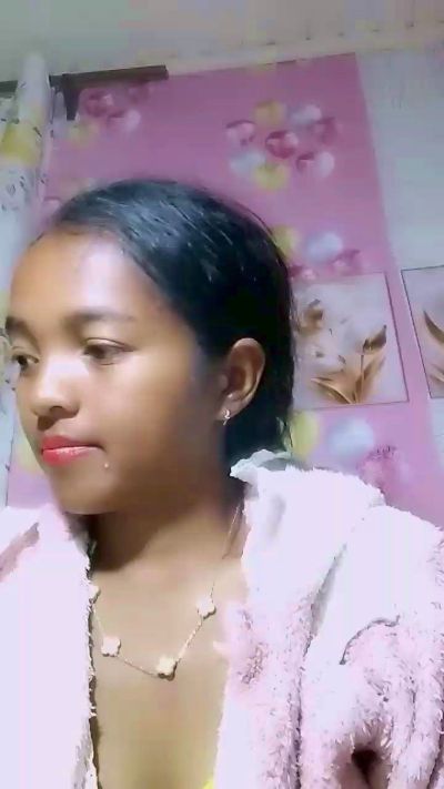 Изображение секс-шоу модели Elisah7