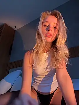 Изображение секс-шоу модели sssativa_more