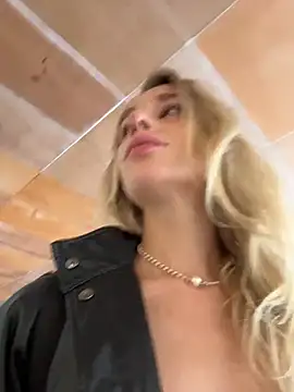 Изображение секс-шоу модели sssativa_more