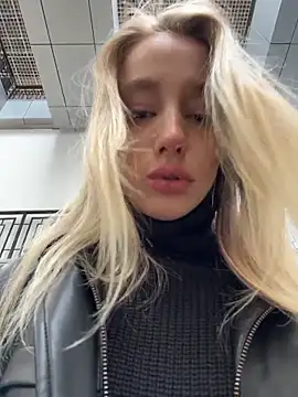 Изображение секс-шоу модели sssativa_more