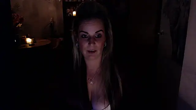 MystiqueMaven's sex show image