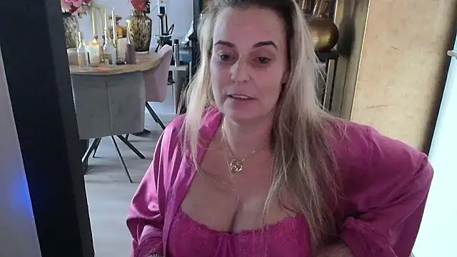 Sexshow-Bild von MystiqueMaven