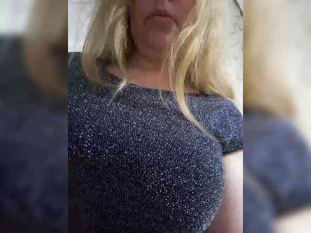 Изображение секс-шоу модели INESSAsexi Изображение секс-шоу модели INESSAsexi