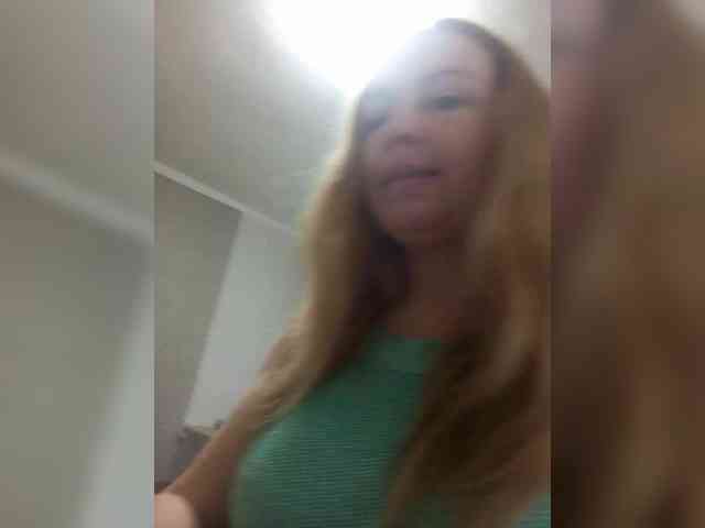 Изображение секс-шоу модели INESSAsexi Изображение секс-шоу модели INESSAsexi