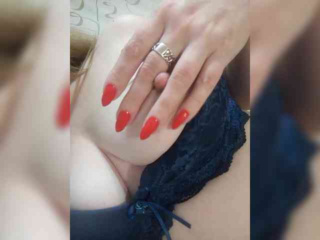 Изображение секс-шоу модели INESSAsexi Изображение секс-шоу модели INESSAsexi