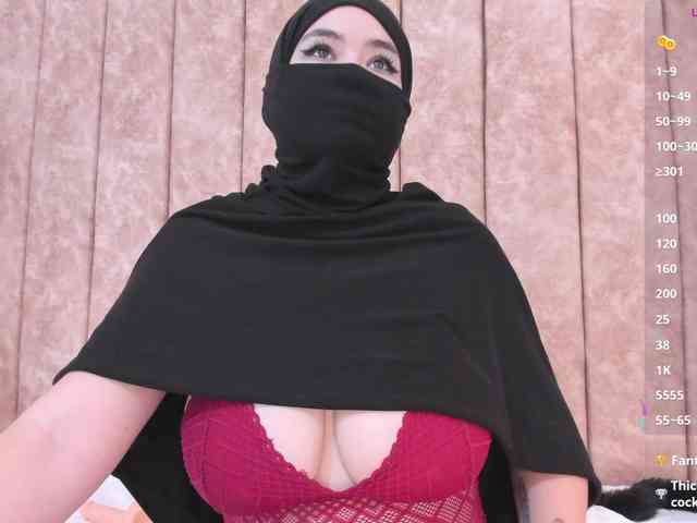 adiila's sex show image