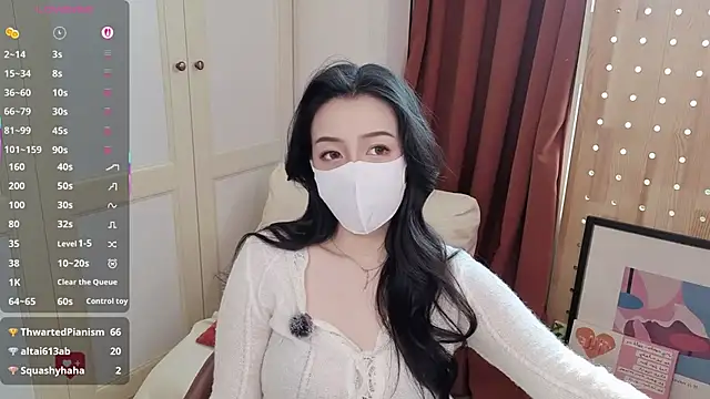 nayomi_34f's sex show image