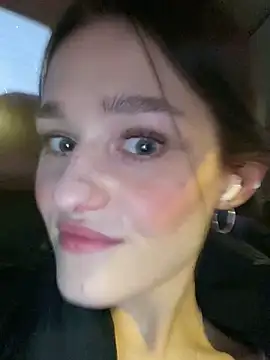 Mia_Mia_M's sex show image