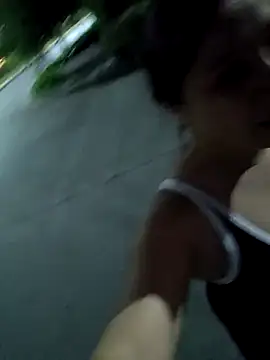 caronicole77's sex show image