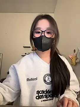 Vn___CUA's sex show image