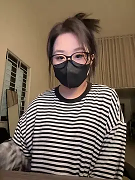 Vn___CUA's sex show image