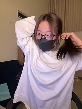 Vn___CUA's sex show image