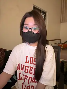 Vn___CUA's sex show image