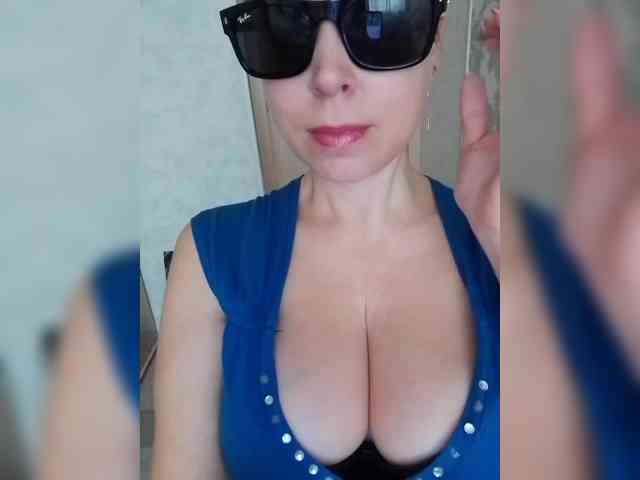 Изображение секс-шоу модели DashaKisa951 Изображение секс-шоу модели DashaKisa951