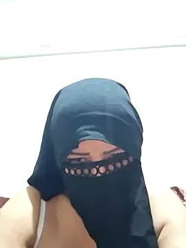 Изображение секс-шоу модели Rahaf11