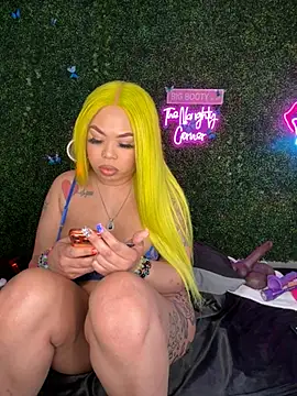 RenaThickAss's sex show image