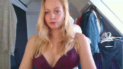 Изображение секс-шоу модели lucyelena