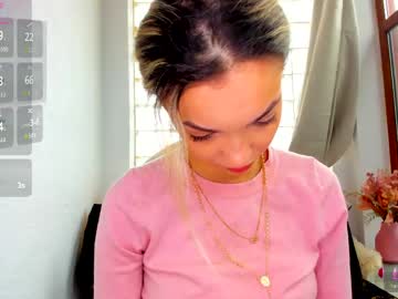 sassyt33n's sex show image