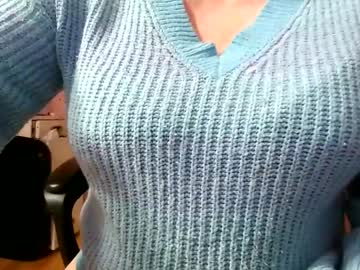 Изображение секс-шоу модели chealsiek