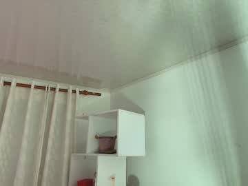 Изображение секс-шоу модели nezo_ Изображение секс-шоу модели nezo_