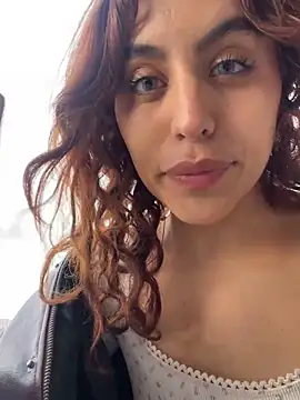 Katee_Jones's sex show image