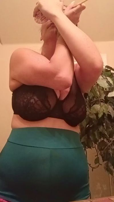 MamaB88's sex show image MamaB88's sex show image