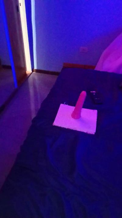 Sexshow-Bild von soy_lubri69sexy