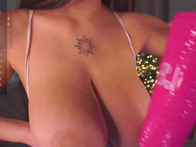 Изображение секс-шоу модели AnuricBriny Изображение секс-шоу модели AnuricBriny