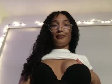 Изображение секс-шоу модели rosalinatoosexy