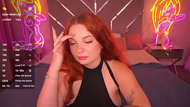 CarolinaDia's sex show image