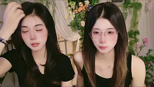 GuLuGroup's sex show image