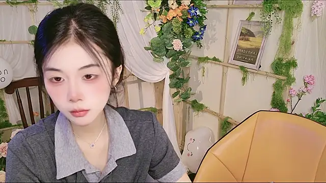GuLuGroup's sex show image