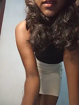 venuki_ihalagamage's sex show image