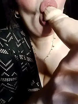 charmoutak_nada's sex show image
